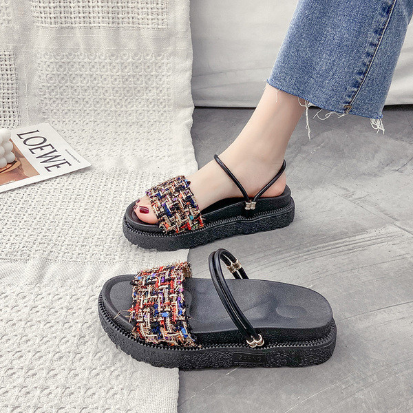 Elegantne ženske sandale od tekstila s visokim potplatom