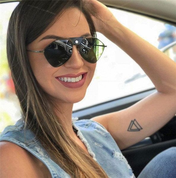 Elegantne ženske sunčane naočale s tankim okvirima