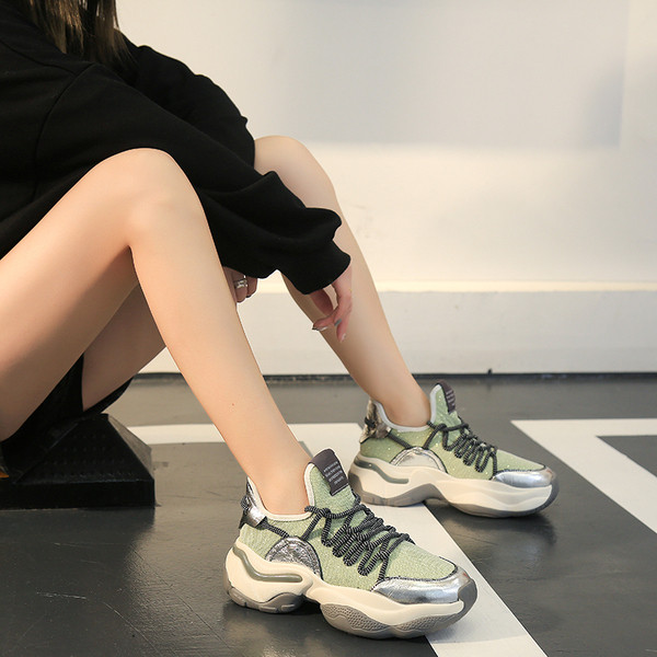 Sport és mindennapi női tornacipők