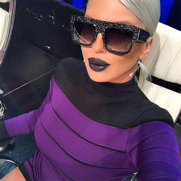 Moodsad särava elemendiga naiste päikeseprillid