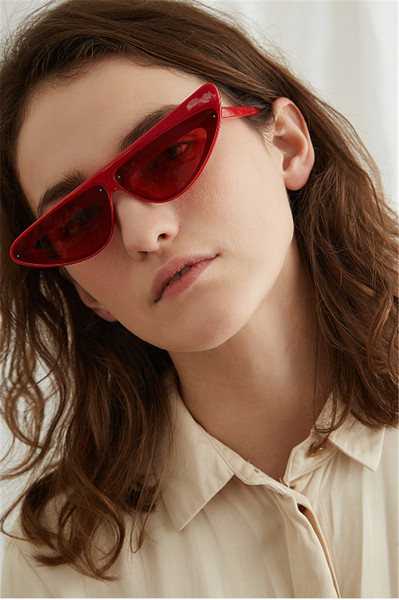 Női alkalmi szemüveg vékony kerettel