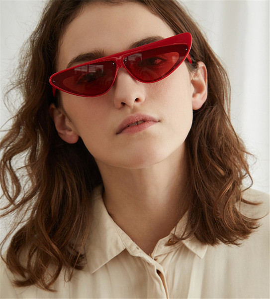 Női alkalmi szemüveg vékony kerettel