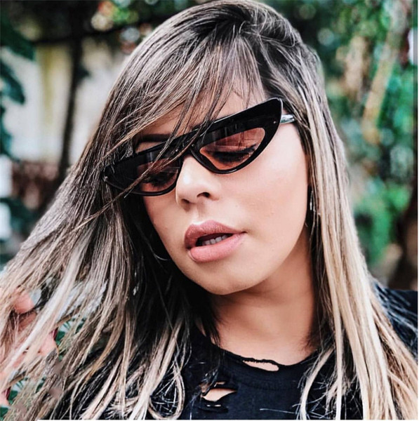 Női alkalmi szemüveg vékony kerettel