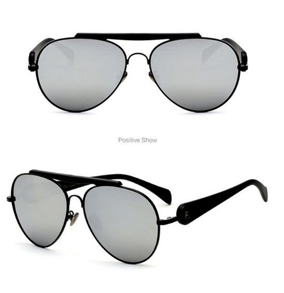 Modernas sieviešu apaļas saulesbrilles