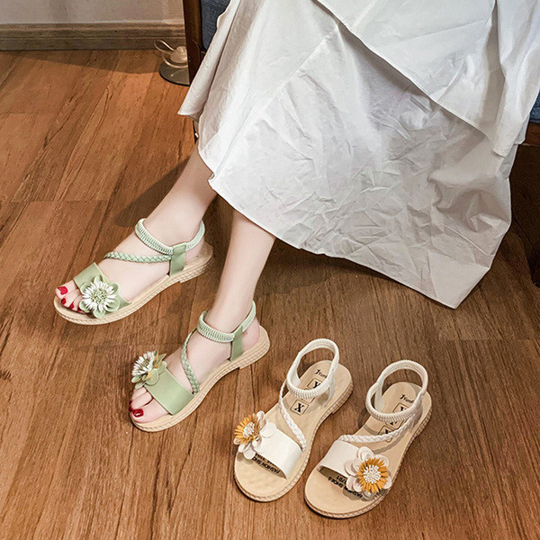 Ikdienas sieviešu sandales no eko ādas ar ziedu