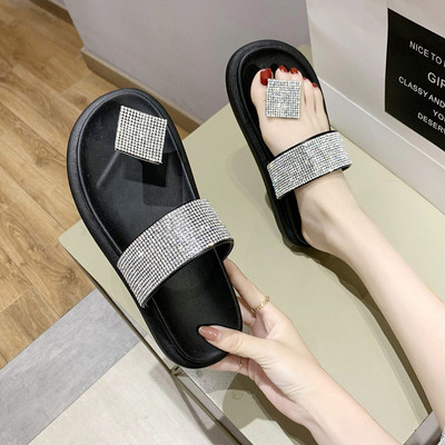Нов модел модерни дамски чехли с камъни
