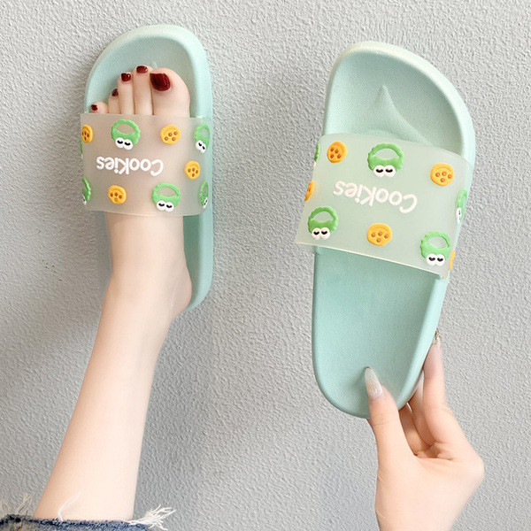 Ženske gumene papuče sa aplikacijom i natpisom