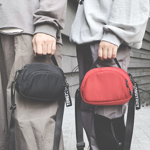 Sieviešu maza ikdienas soma