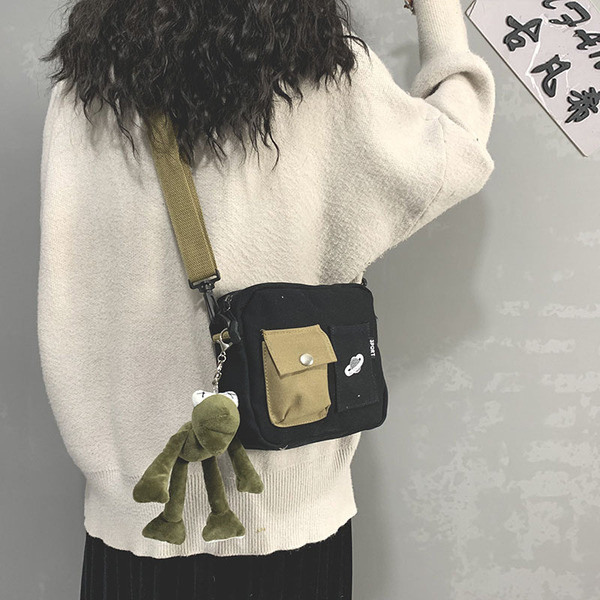 Mindennapi női szövettáska kis elülső zsebbel