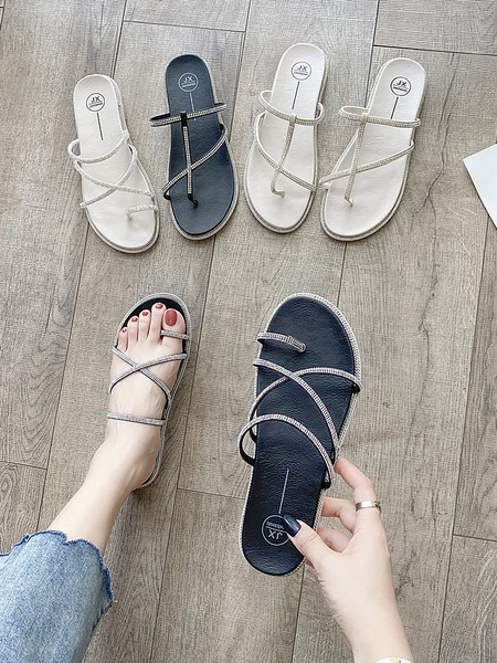 Ikdienas sieviešu čības ar plānām lencēm un akmeņiem