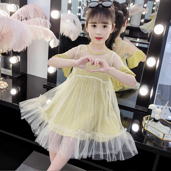 Kockás gyerekruha tüll és rövid ujjú