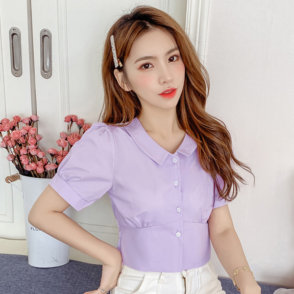 Moderns sieviešu krekls ar mežģīnēm un platām piedurknēm