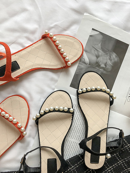 Stilīgas sieviešu sandales ar plānām lencītēm un pērlēm