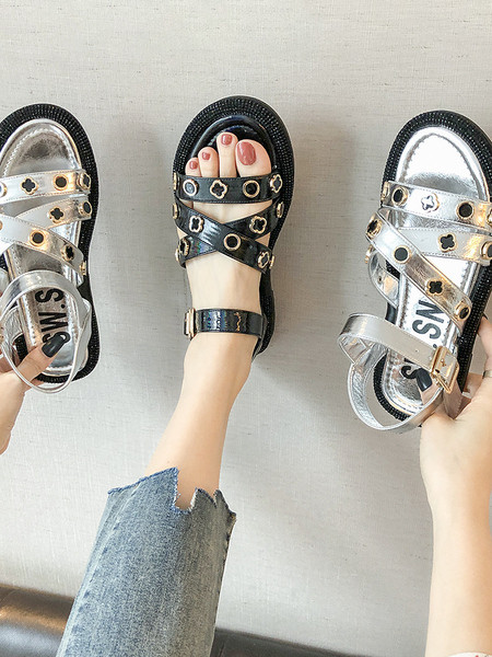 Ženske casual sandale od umjetne kože sa metalnim elementima
