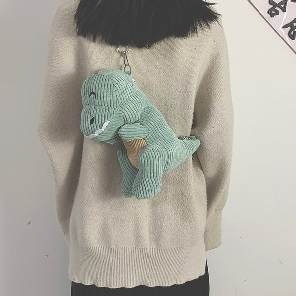 Dinoszaurusz formájú női táska új modellje