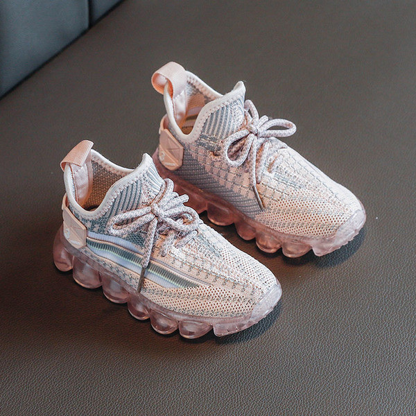 Légáteresztő gyerek tornacipő fűzővel és durva talppal