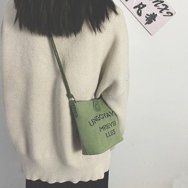 Mindennapi női szövettáska felirattal