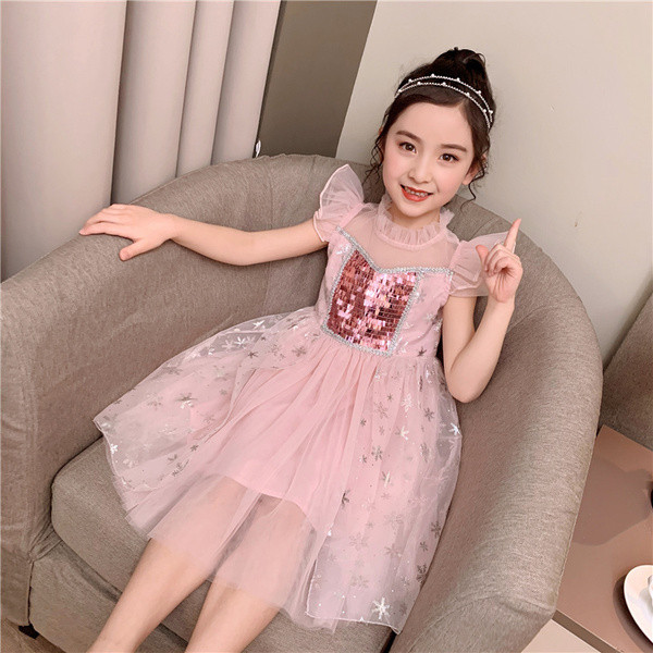 Gyerekruha flitterrel és tüllel