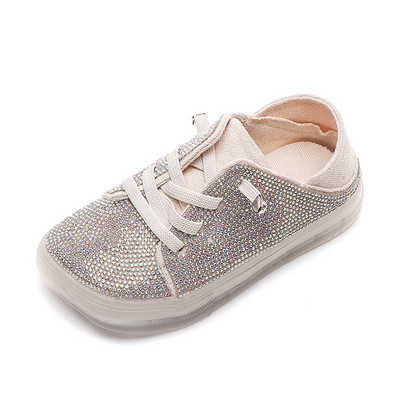 Modern gyerek tornacipő kövekkel és nyakkendőkkel