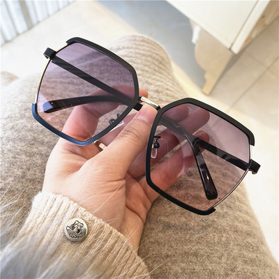 Aktuális női napszemüveg vékony kerettel