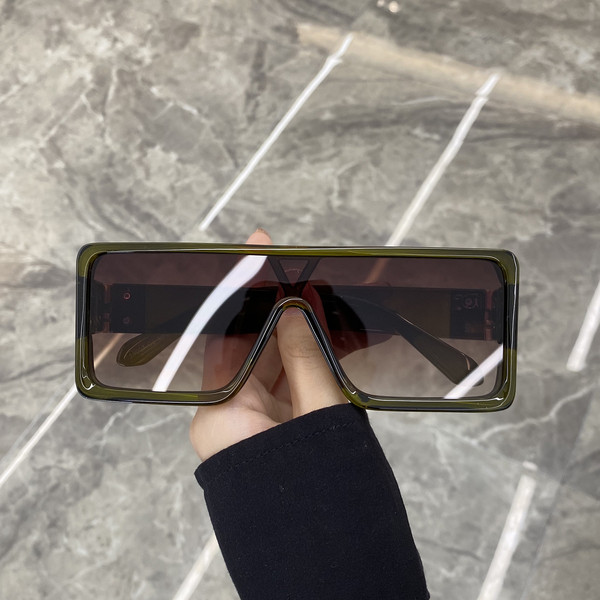 Aktuális női napszemüveg