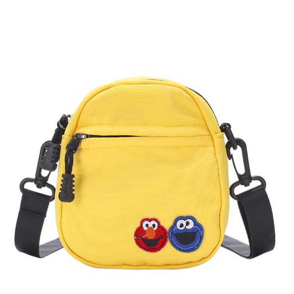 Hétköznapi kis női szövettáska