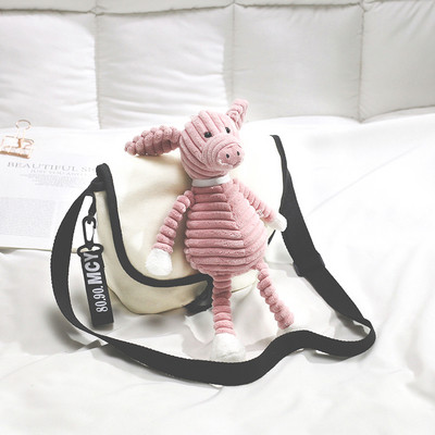 Női mindennapi táska elemmel - plüssjátékkal