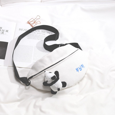 Hétköznapi női szövettáska, amely megfelel a deréknak