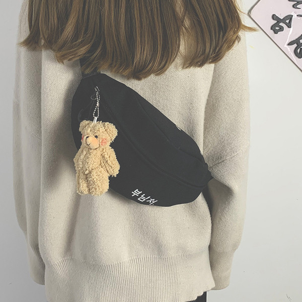 Hétköznapi női szövettáska, amely megfelel a deréknak