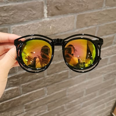 Modern gyermek napszemüveg lányoknak és fiúknak