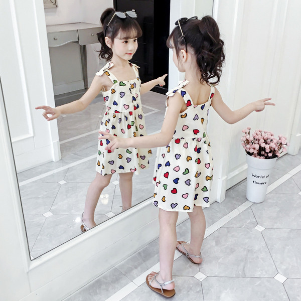 Gyerekruha szívnyomattal