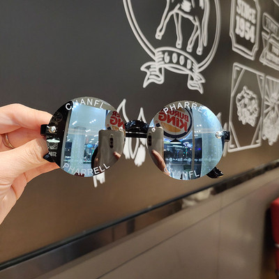 Modern, feliratos gyerekszemüveg lányoknak