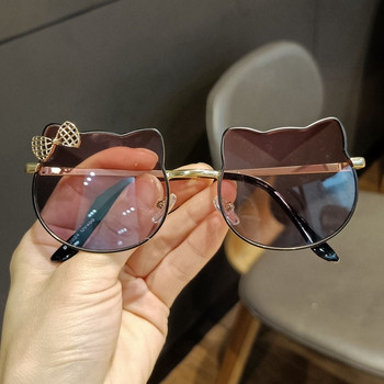 Детски модерни слънчеви очила за момичета с 3D елемент