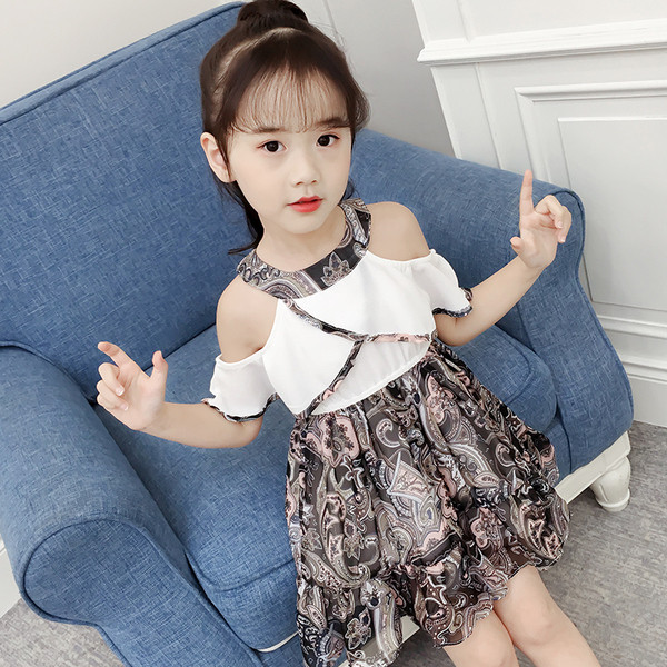 Modern gyerekruha csupasz váll