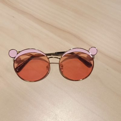 Modern, kerek formájú gyerek napszemüveg lányoknak