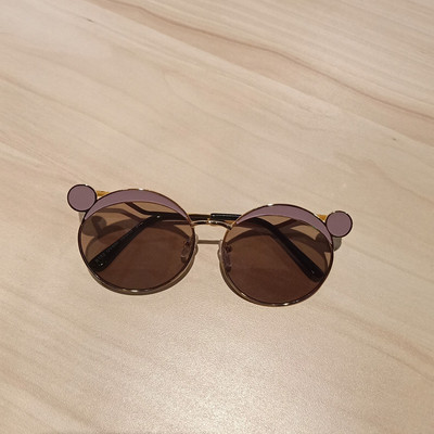 Modern, kerek formájú gyerek napszemüveg lányoknak