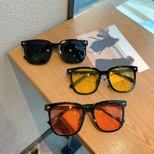 Női alkalmi szemüveg négyzet alakú