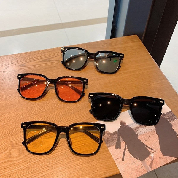 Női alkalmi szemüveg négyzet alakú