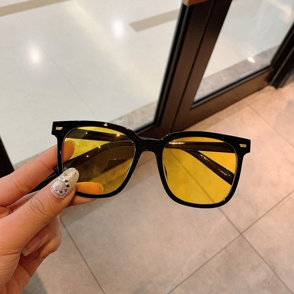 Női alkalmi szemüveg négyzet alakú