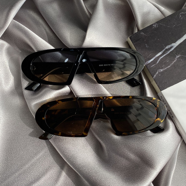 Stílusos retro női napszemüveg