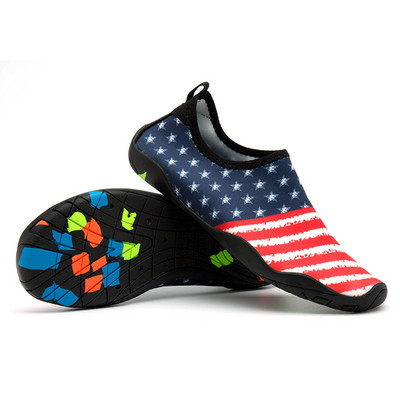 Sukeldumiseks sobivad kiiresti kuivavast ja hingavast kangast libisemiskindlad rannajalatsid