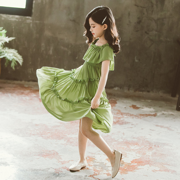 Modern nyári gyerekruha leeső ujjakkal