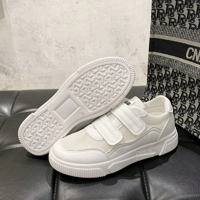 Sieviešu ādas kedas ar sietu un velcro