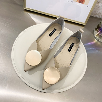 Kožne ženske casual cipele - model na špic s metalnom kopčom