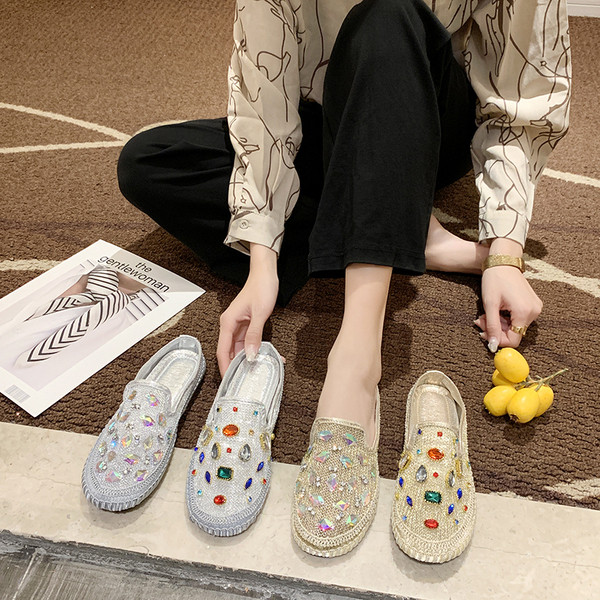 Vasaras modernas sieviešu kurpes ar krāsainiem akmeņiem