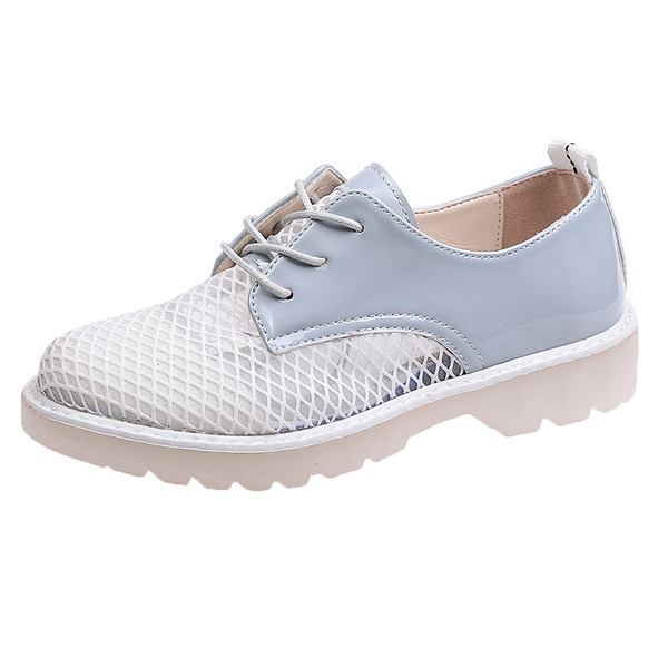 Sieviešu pavasara kurpes ar šņorēm un sietu