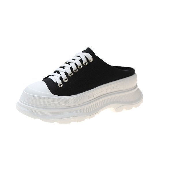 Sieviešu ādas kedas ar augstu plakanu zoli