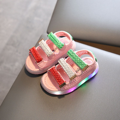 Bērnu gaišas sandales ar uzlīmēm zēniem un meitenēm