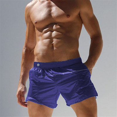 Meeste aktuaalne taskutega ujumistrikoo