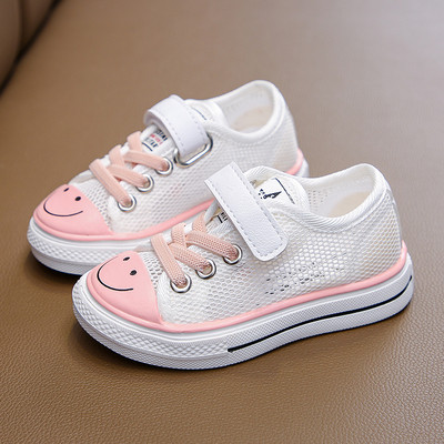 Ikdienas bērnu kedas ar aplikācijām un uzlīmēm meitenēm